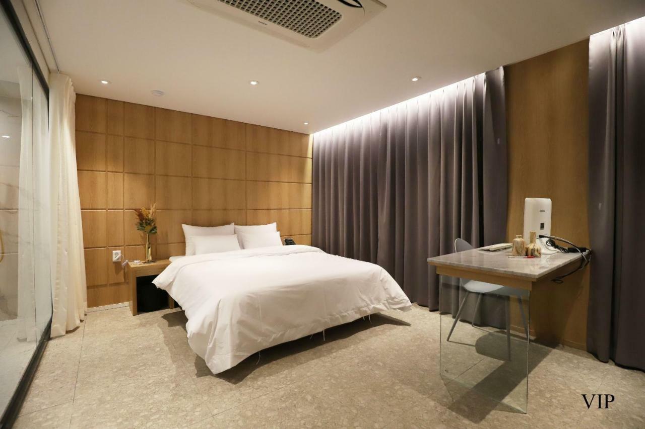 Biennale Hotel Gwangju Metropolitan City Exterior photo